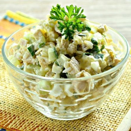 Delivery Salată de pui cu ciuperci Oala Chefs Bucuresti